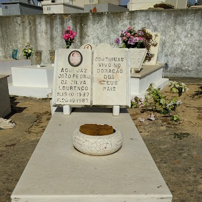Cercal Do Alentejo Cemetery 4
