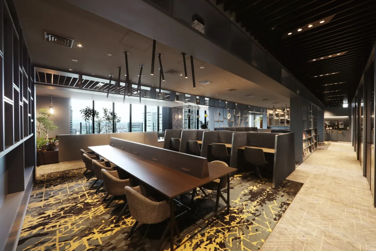 1f68fe8d6c7c081c8e9b719bd91c97c6-4