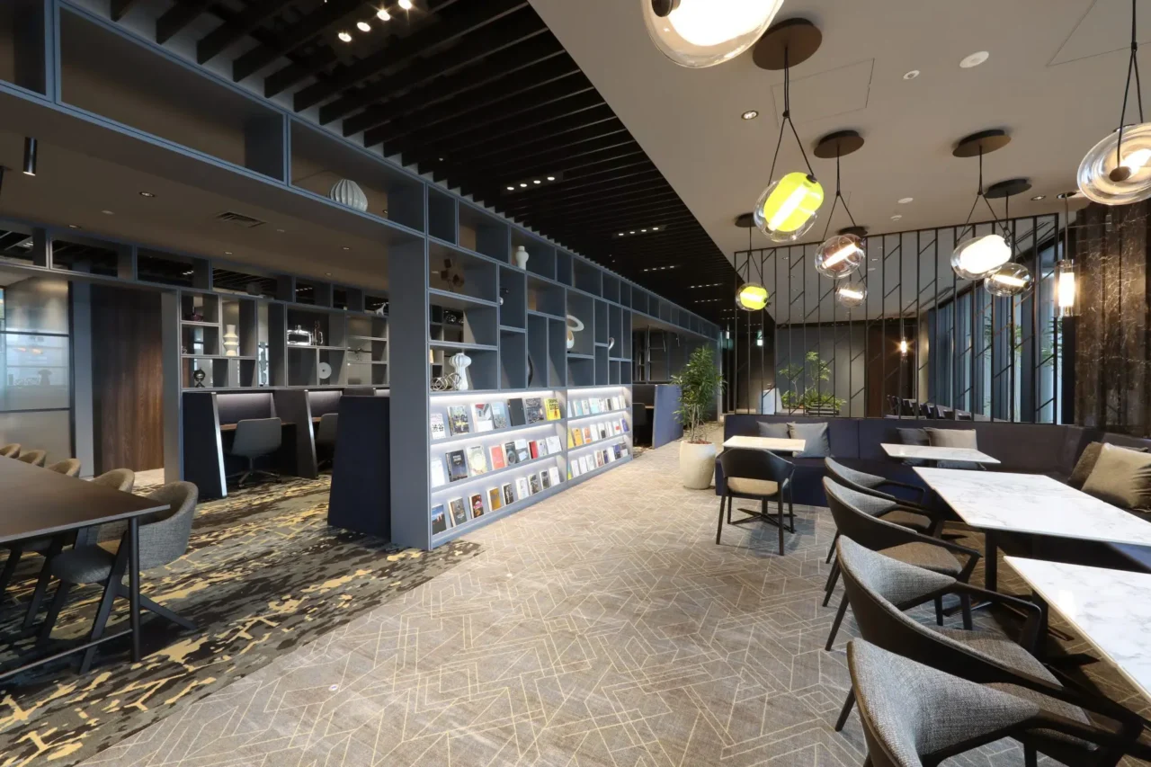 b23e548f4e5a452c2ff88c4dda054f86-2