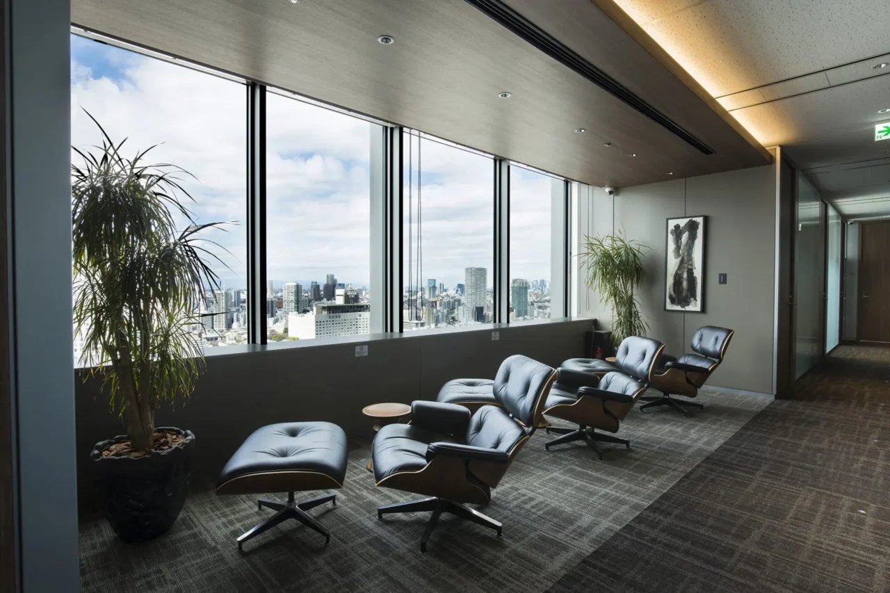 d38195e75cea24464fe2662aa8902b24-1