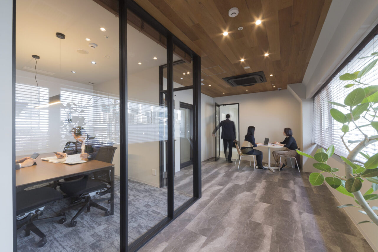 mlabel_エントランス