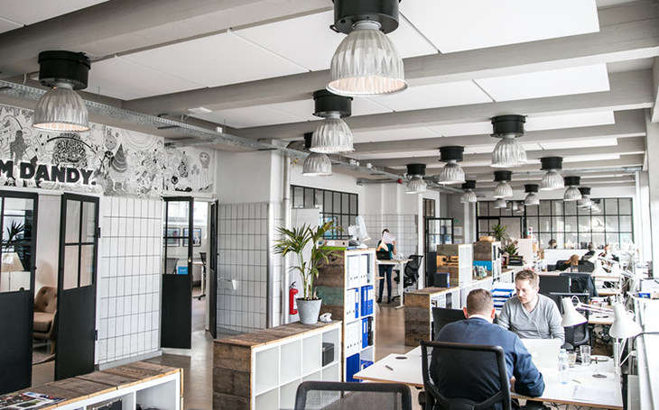 New Client survey: Larger companies choose serviced offices