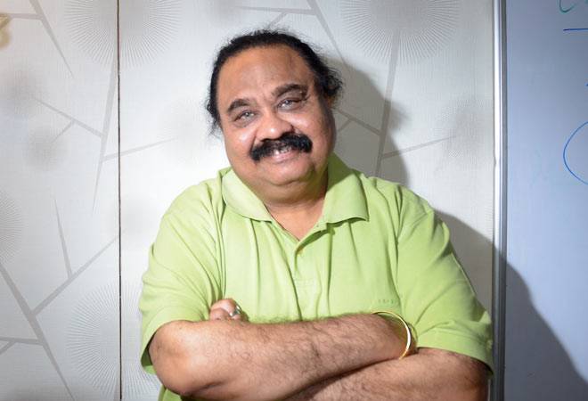 ask the doctor with sandeep goyal exchange4media job for 17 year old no experience