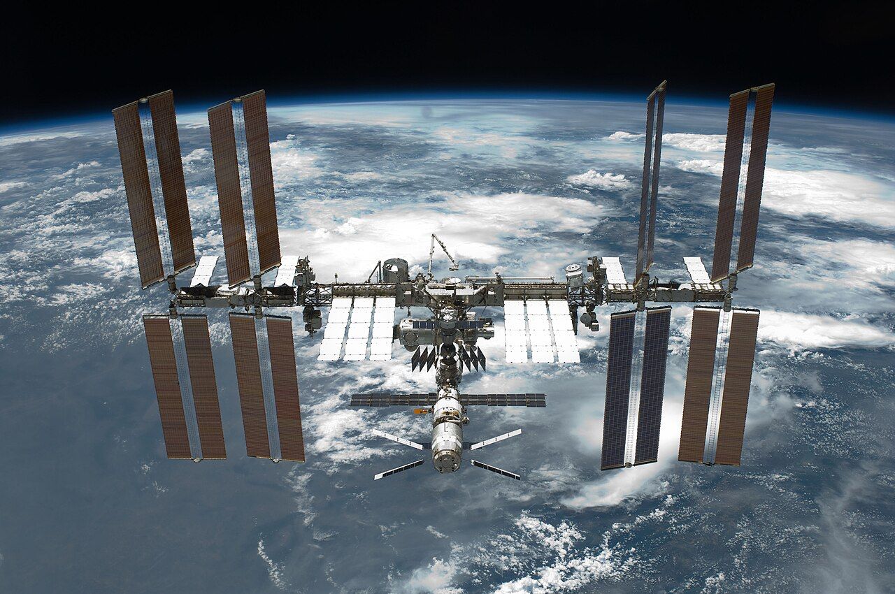 ISS 2.jpg