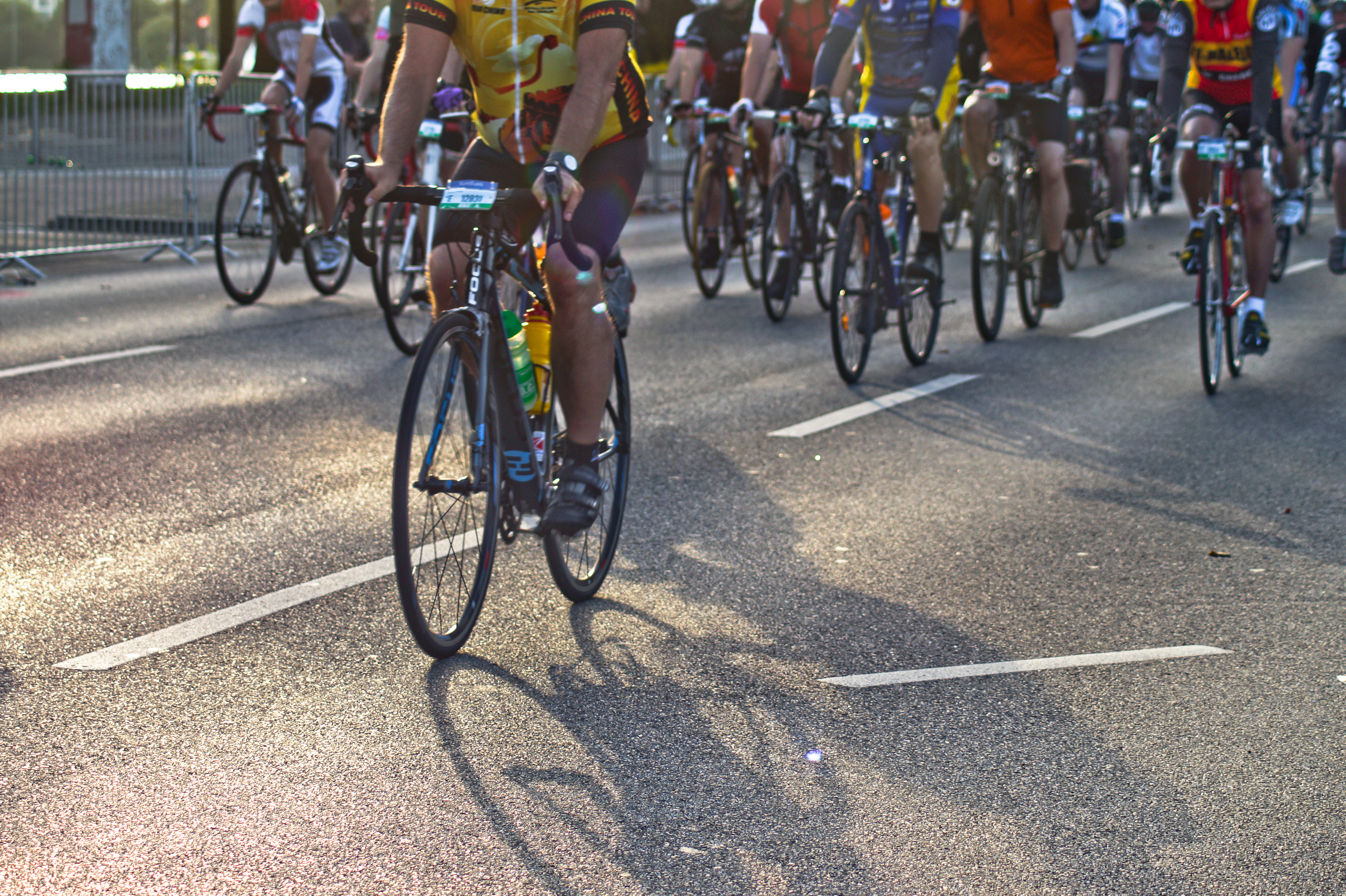 Cycling union furious after British teen Fin Tarling dies in Portugal race
