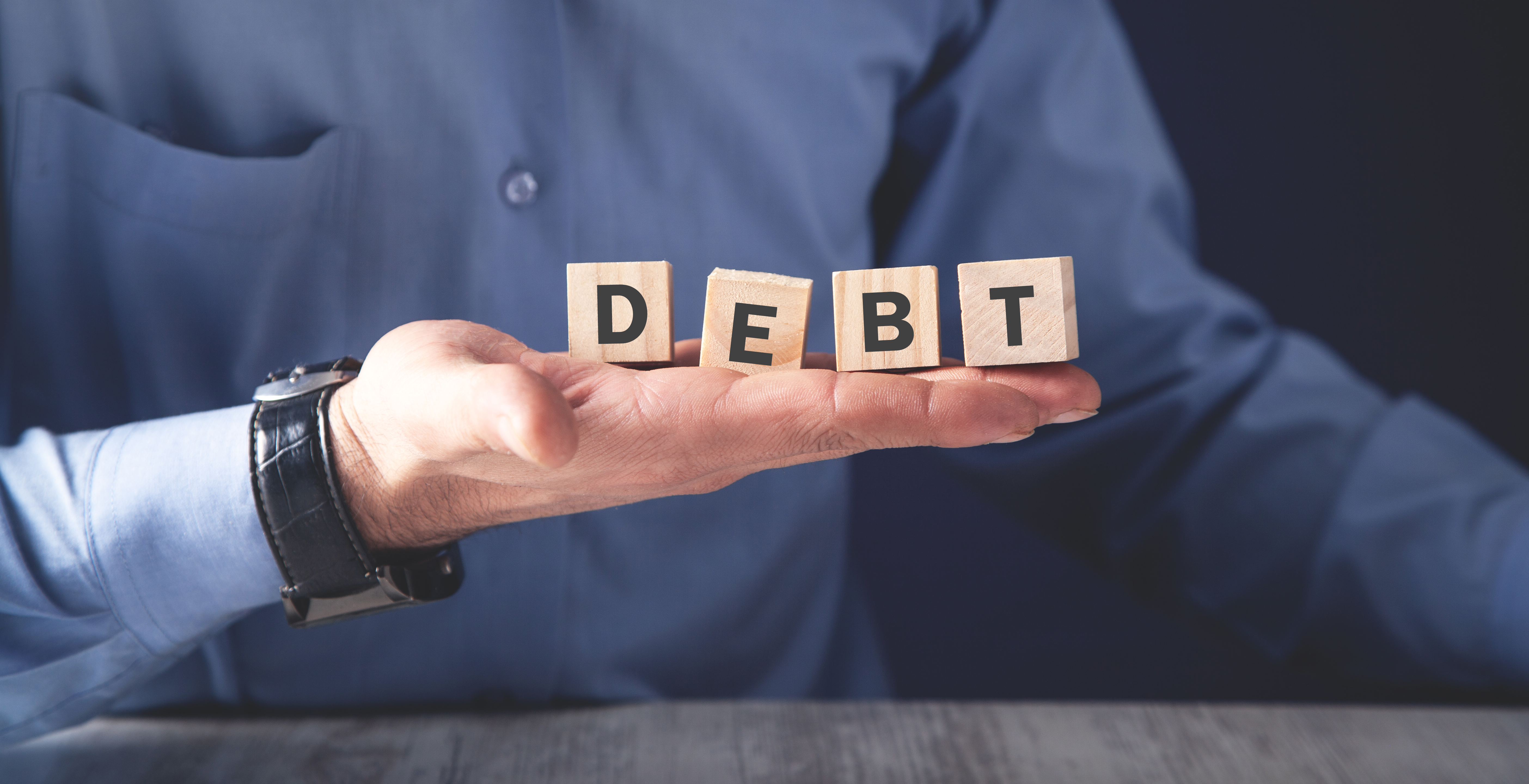 Future graduates in England face higher debt and taxes under new loan plan