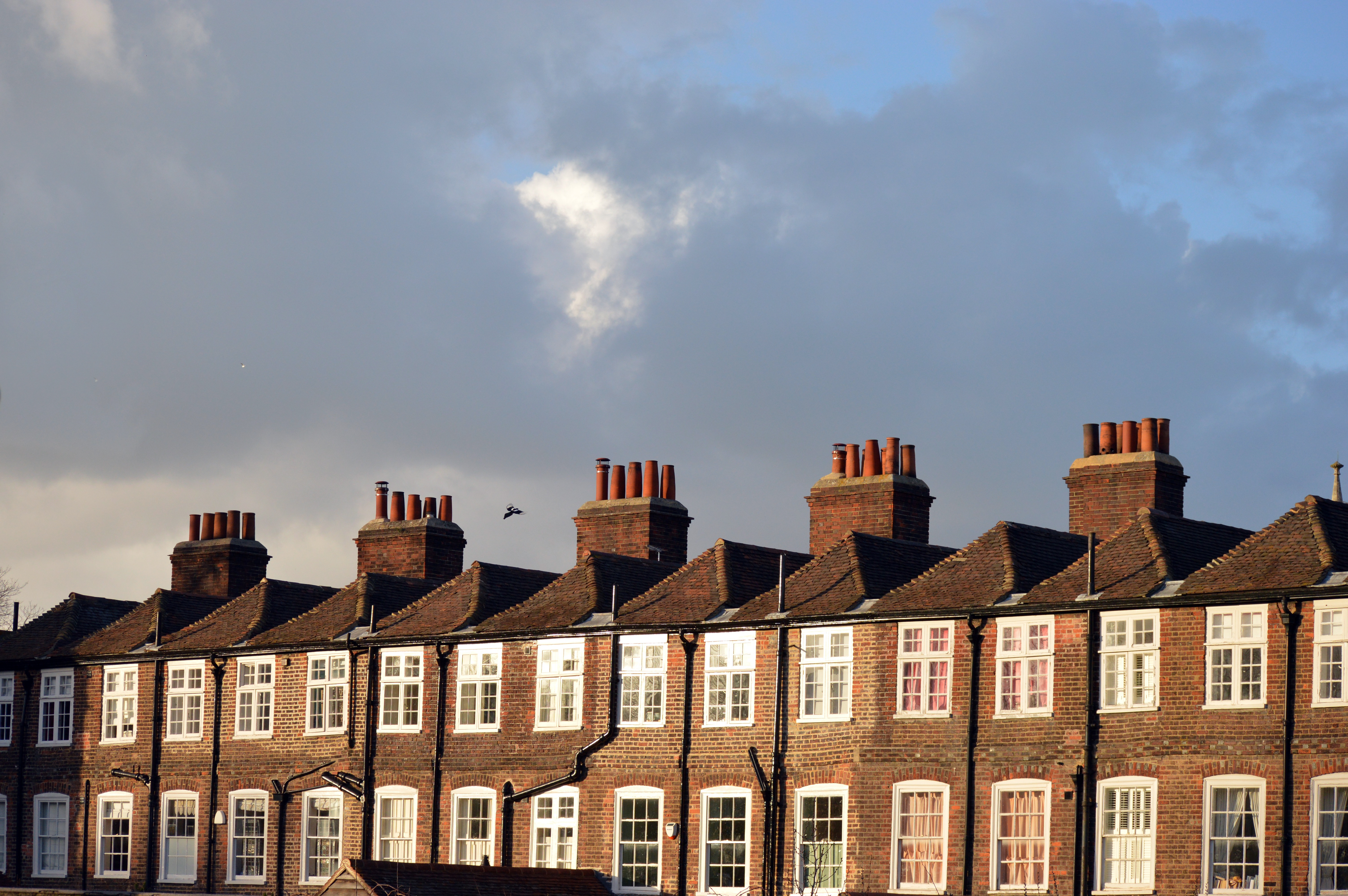 England to build over 70,000 social, affordable homes under £39bn plan
