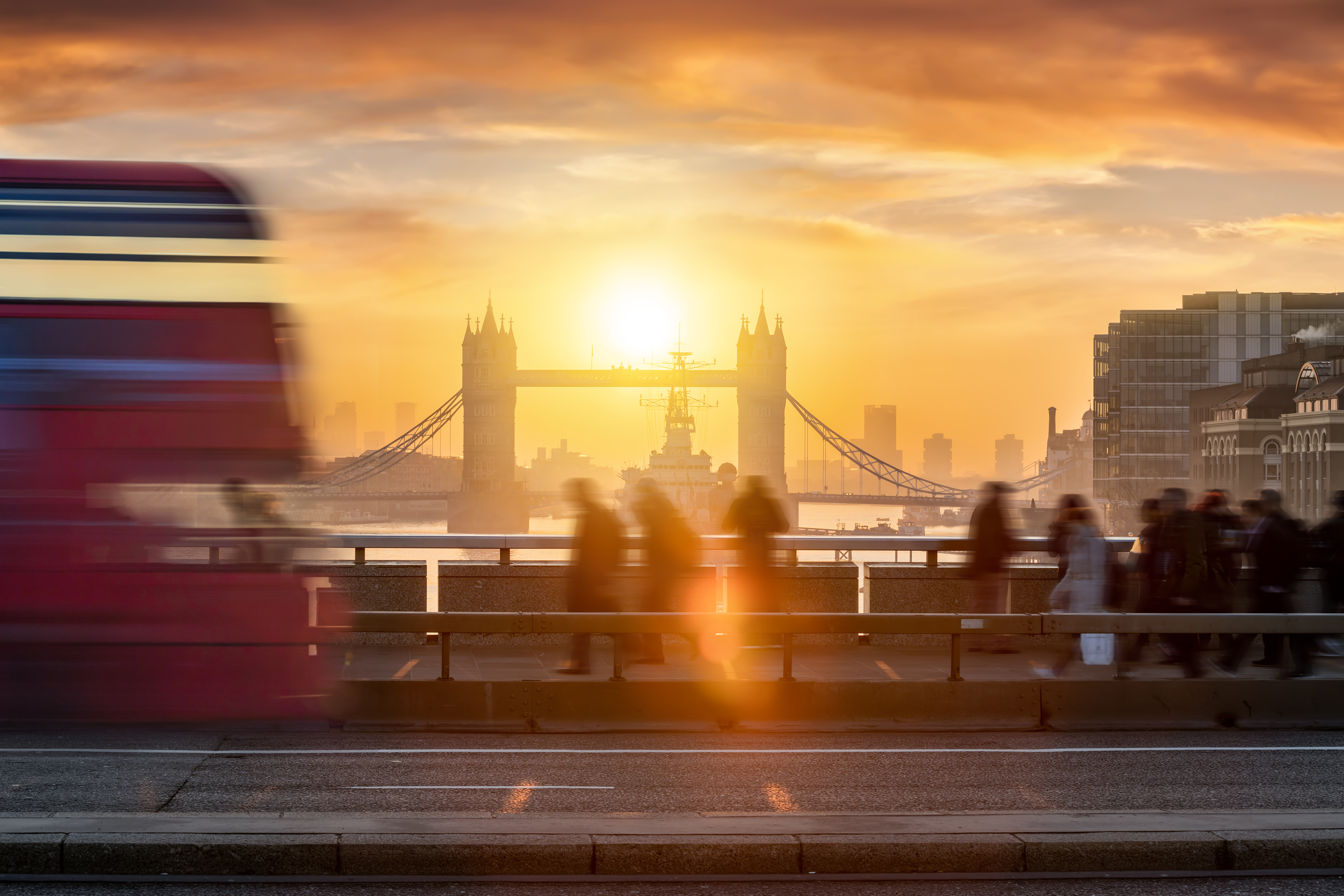 Amber heat alerts issued as England braces for 34C today