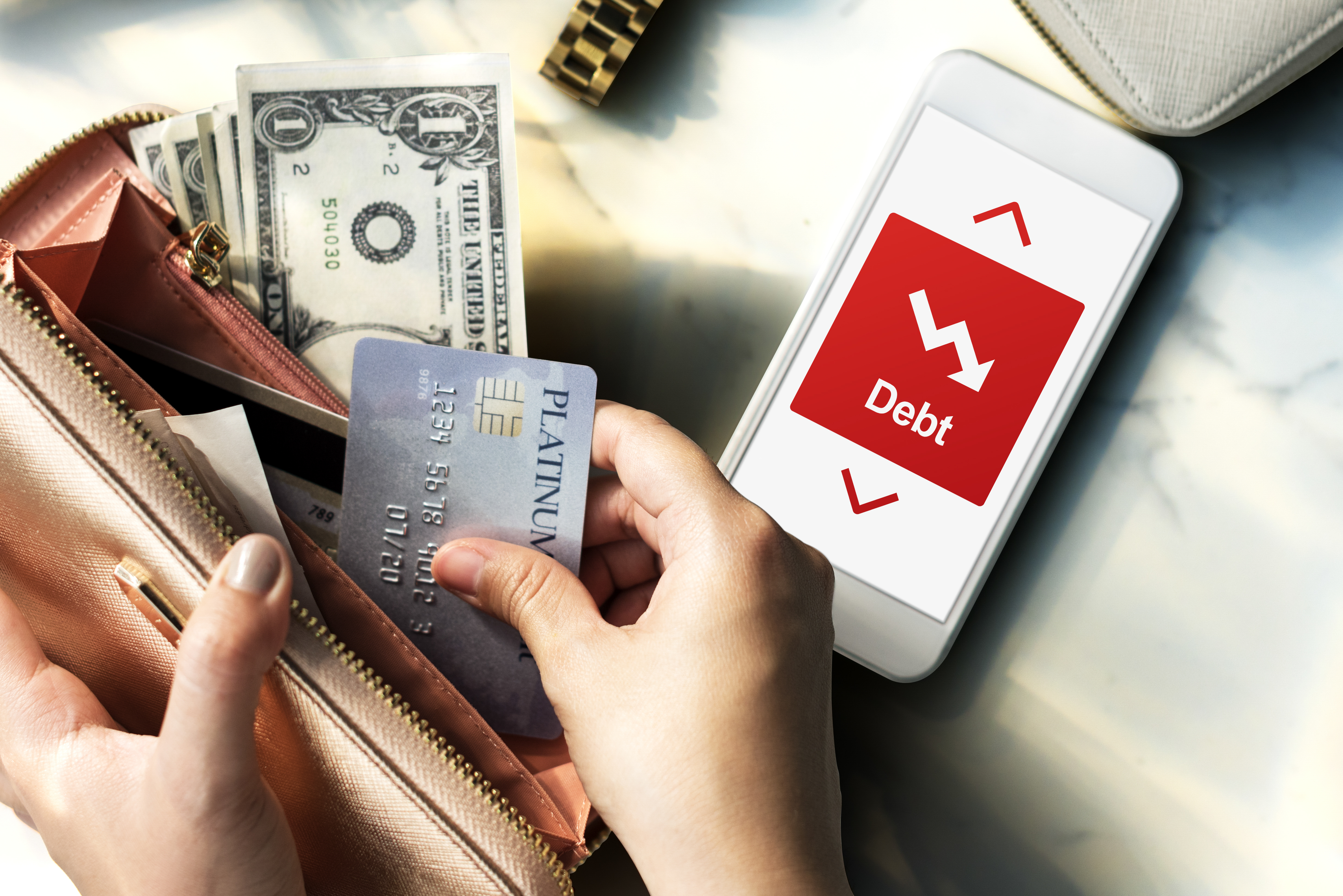 US credit card debt hits $1.26tn, near last year's record
