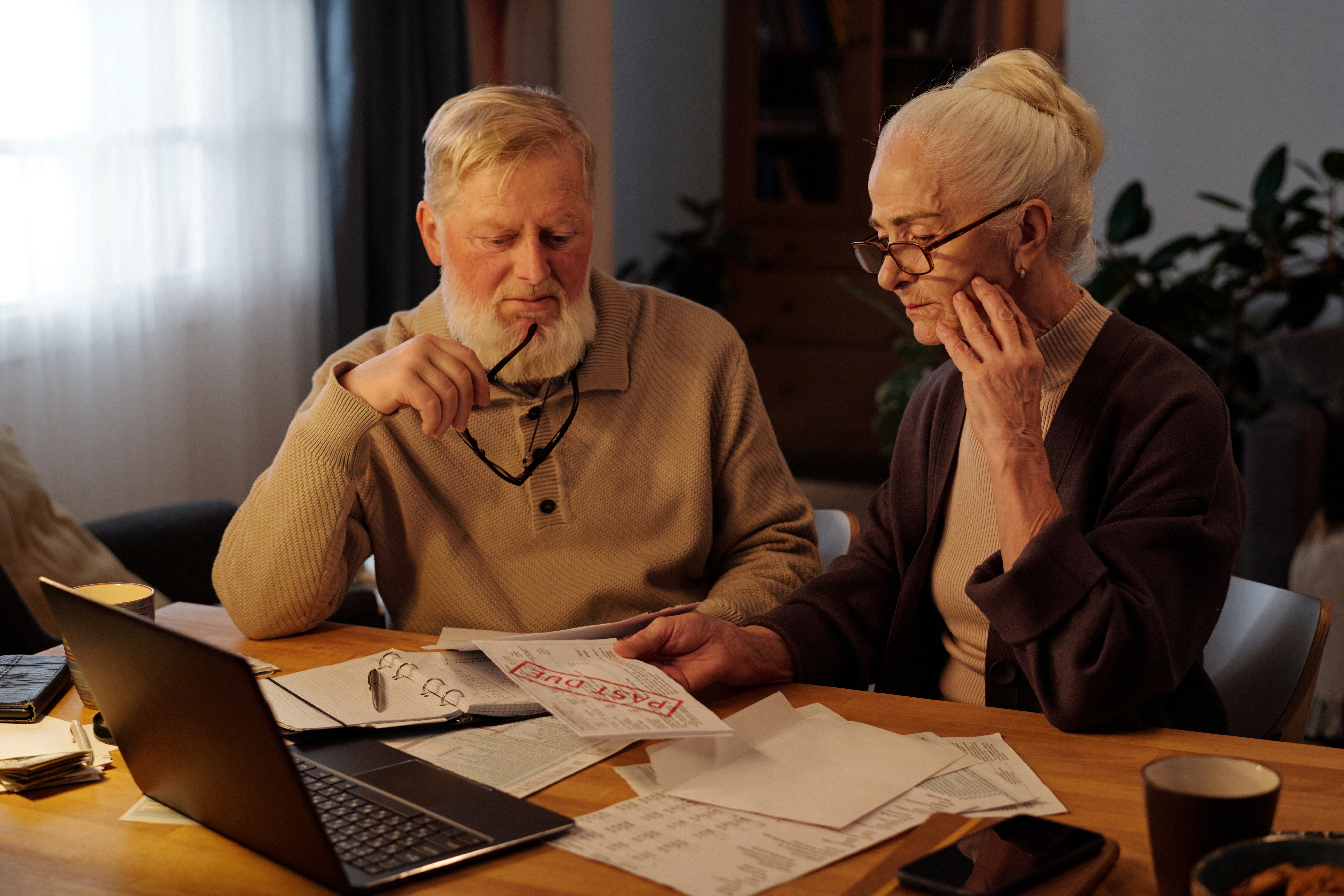 Outsourcing of civil service pensions failed retired staff, government admits