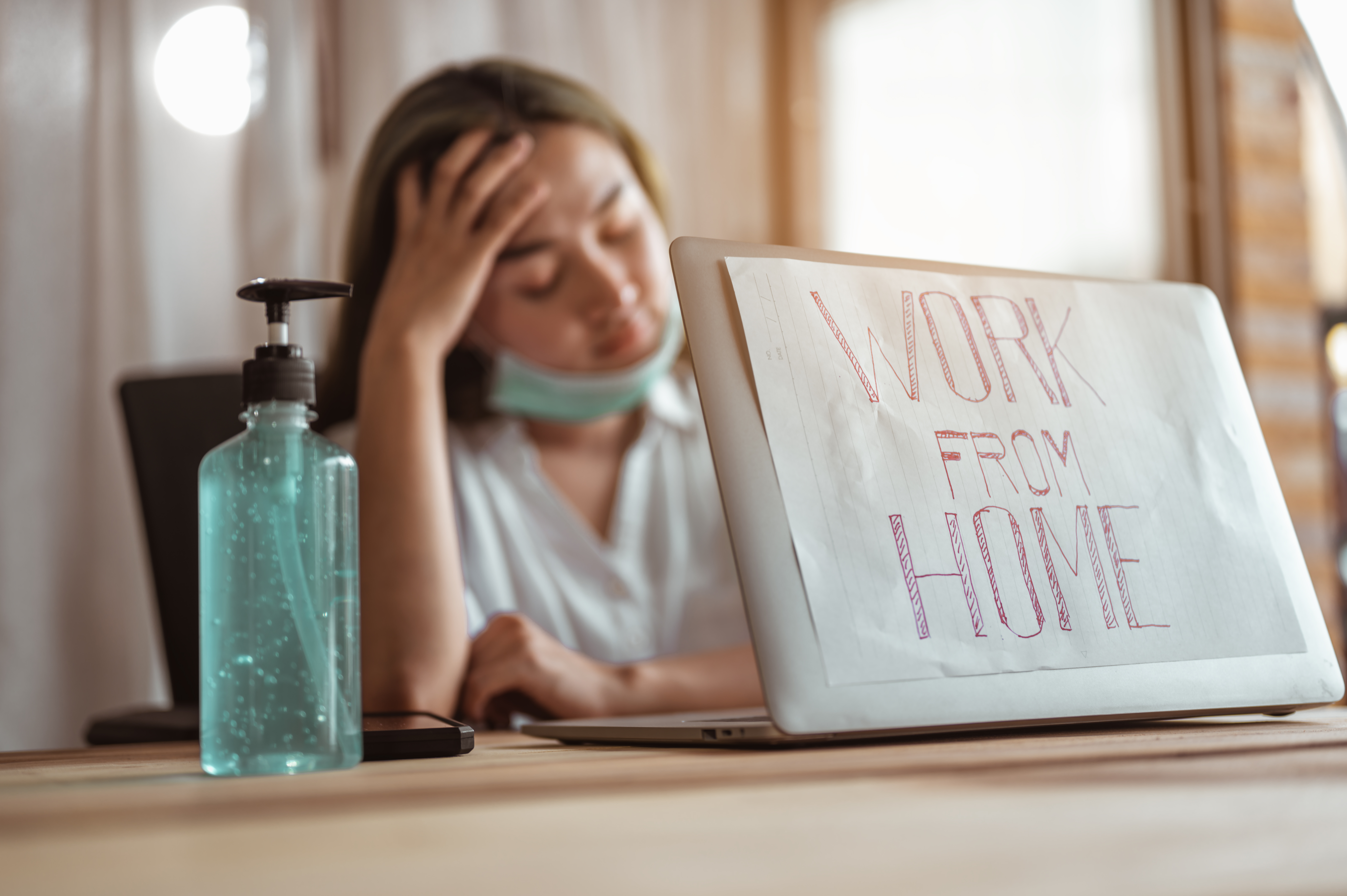 Working from home could harm health, warns chief medical officer