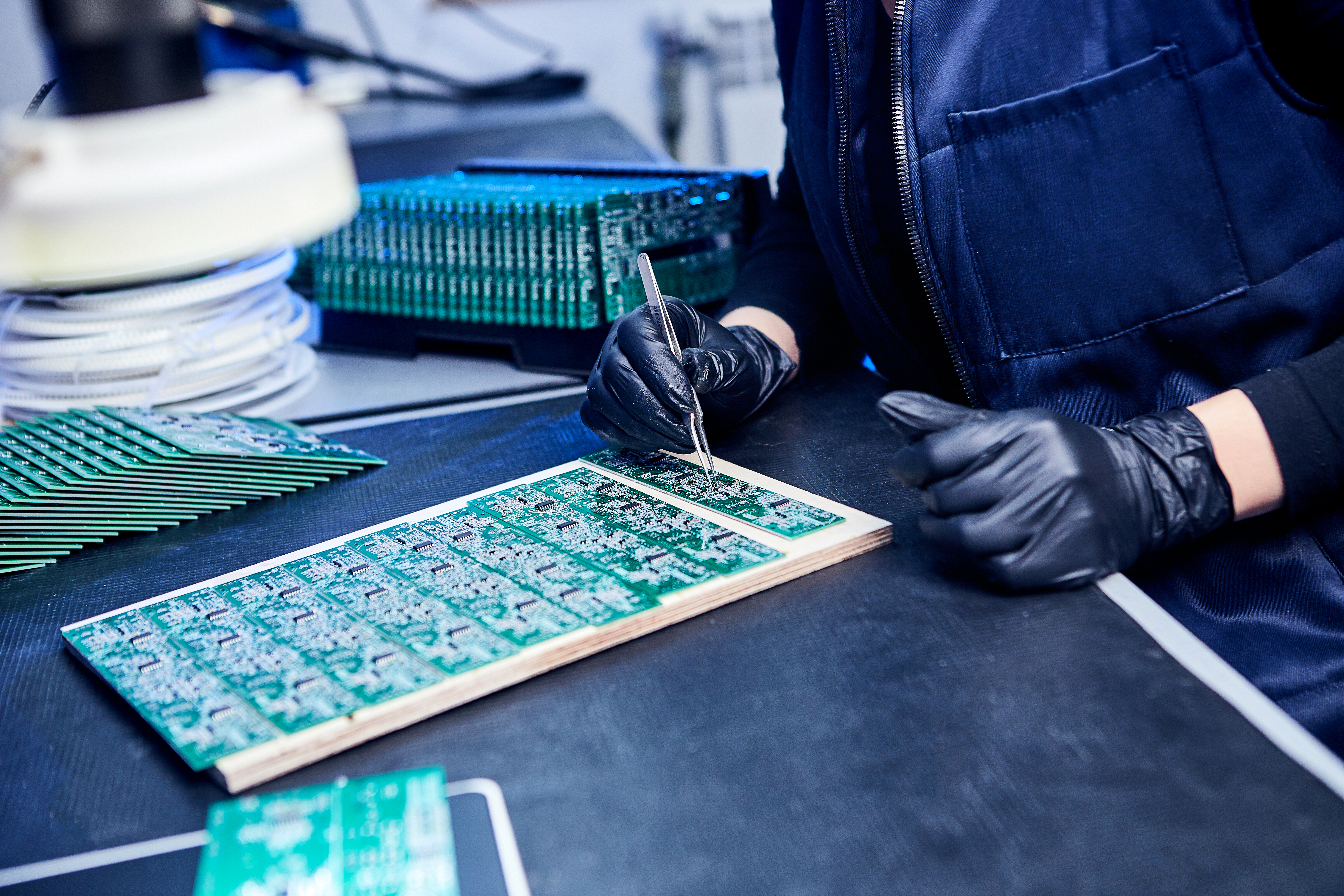 Apple avoided US tariffs after agreeing to use Intel chips