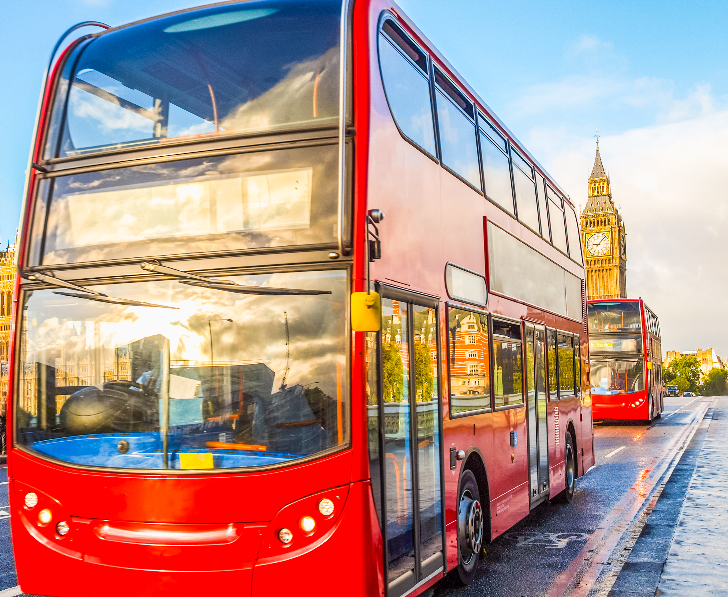London bus drivers strike for 26 days over hot conditions