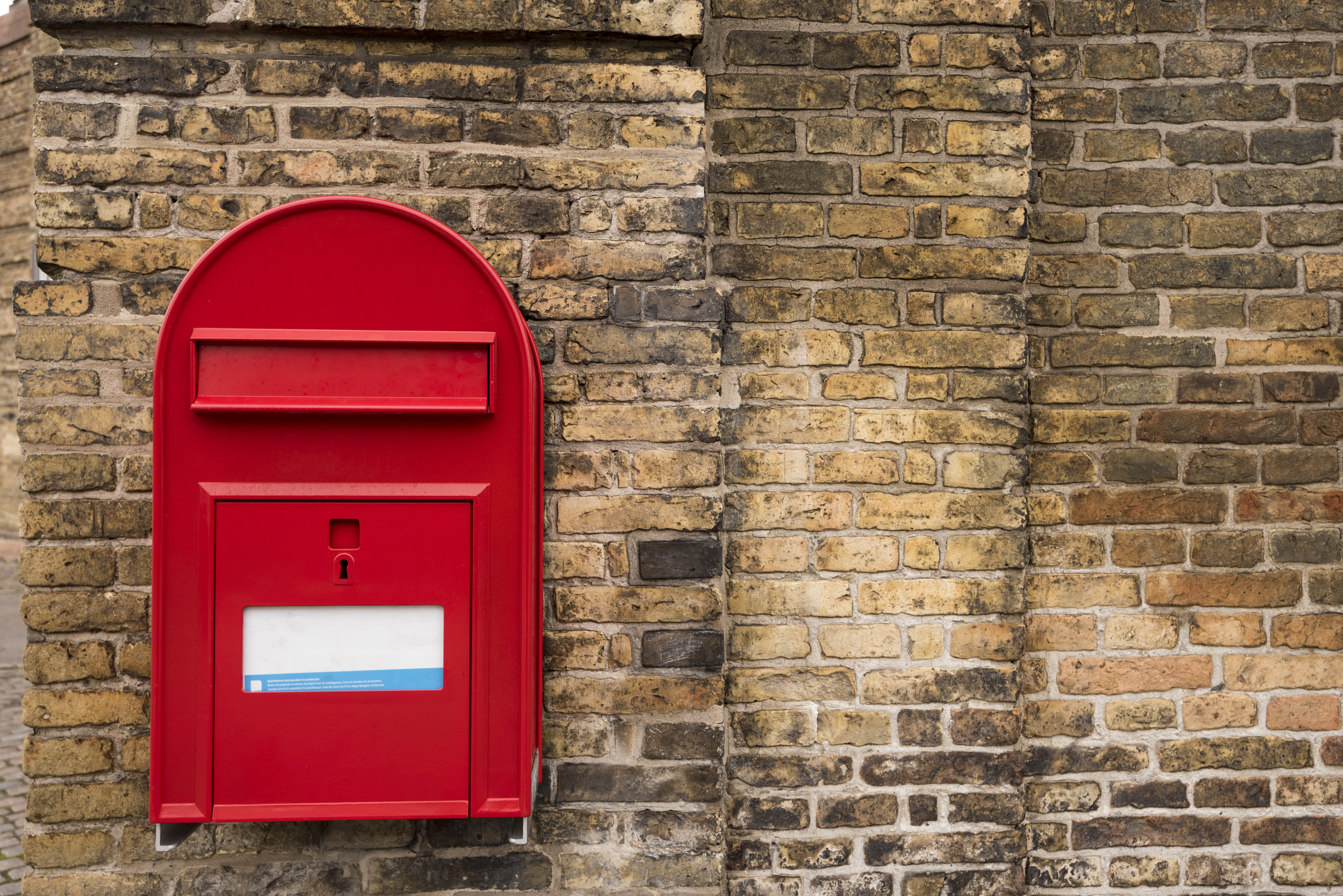 Royal Mail misses first-class delivery targets again
