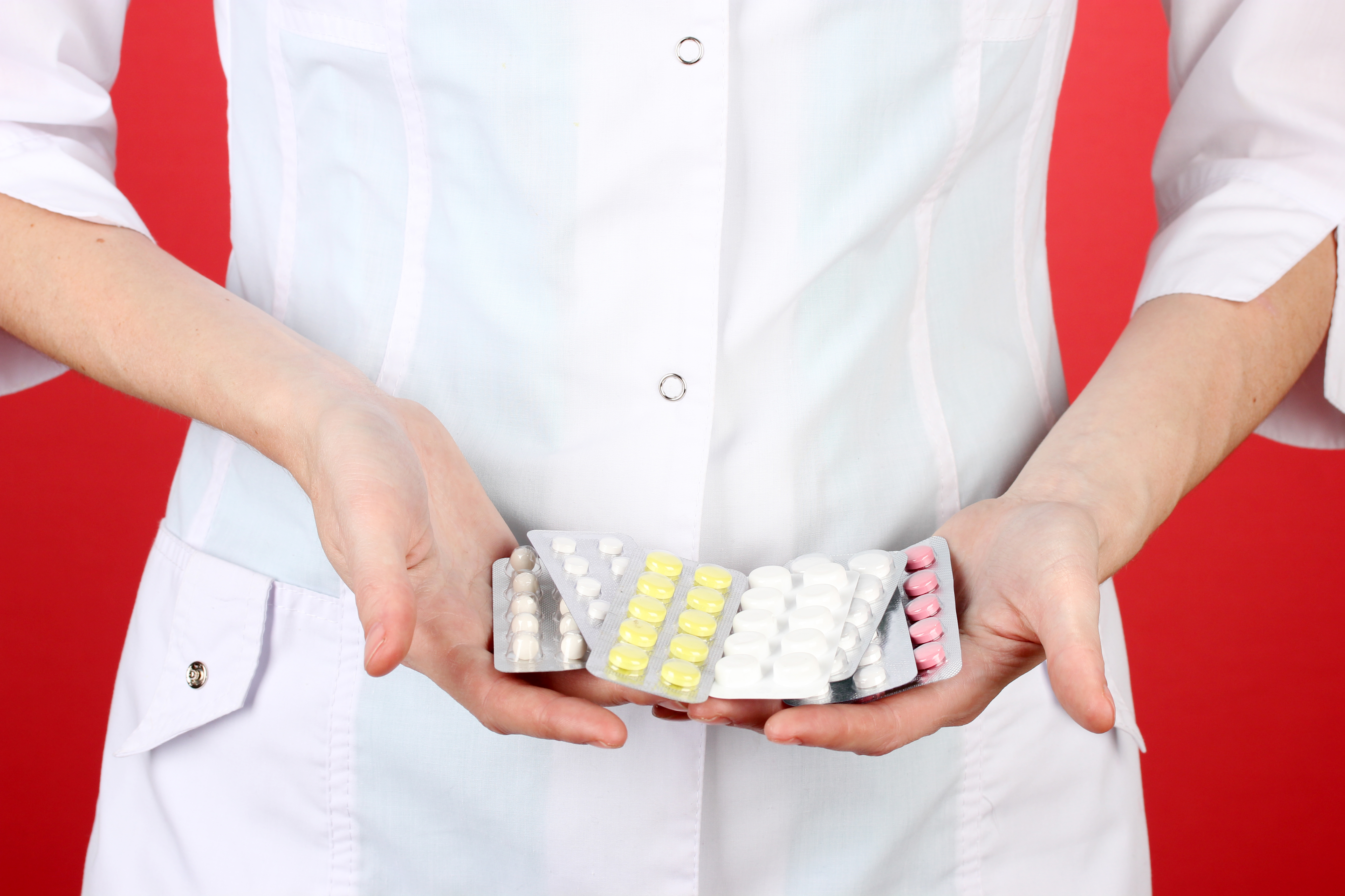 Pharmacist warns 10 common medicines carry risks in 34C heatwave