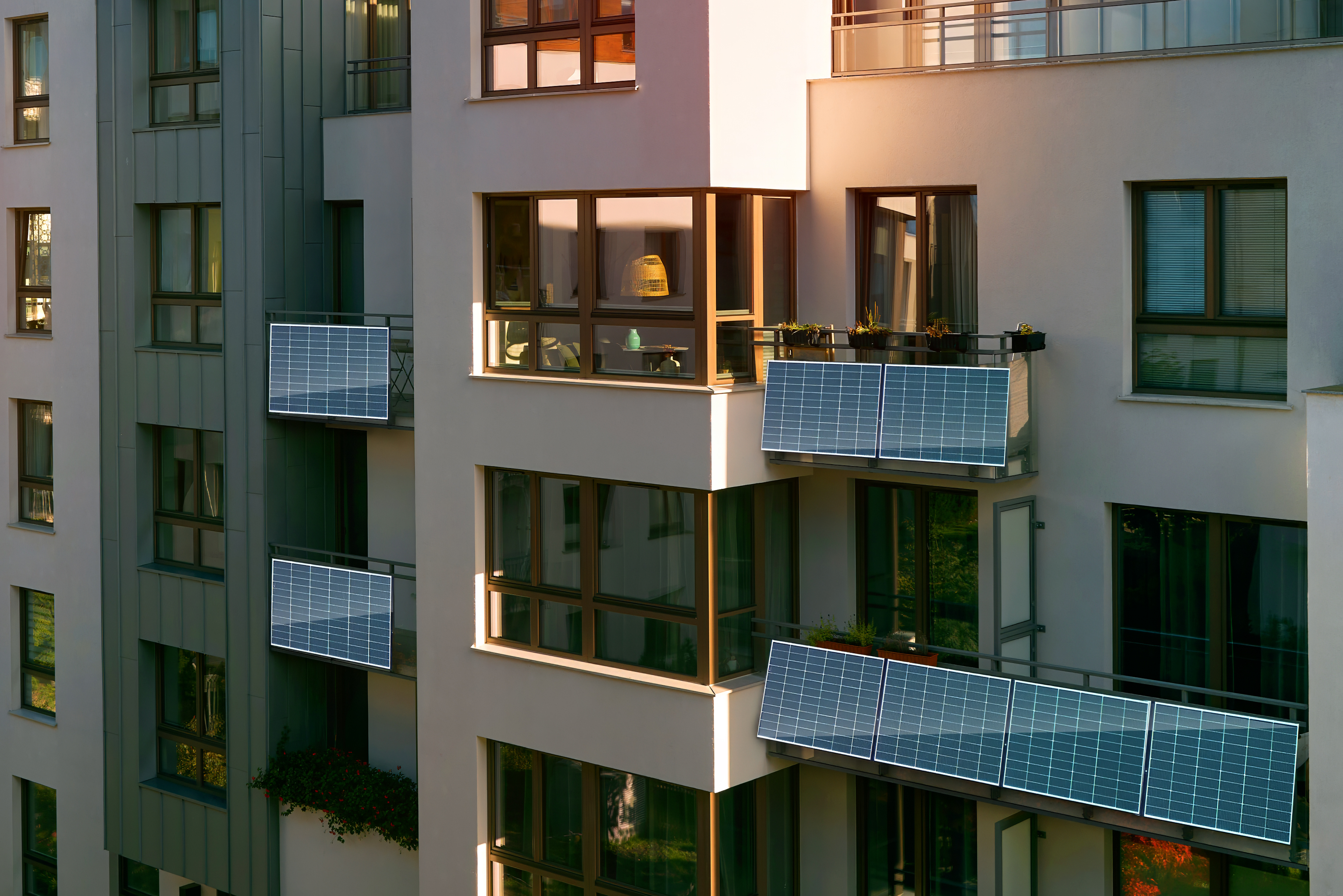 Plug-in solar panels go on sale from Thursday