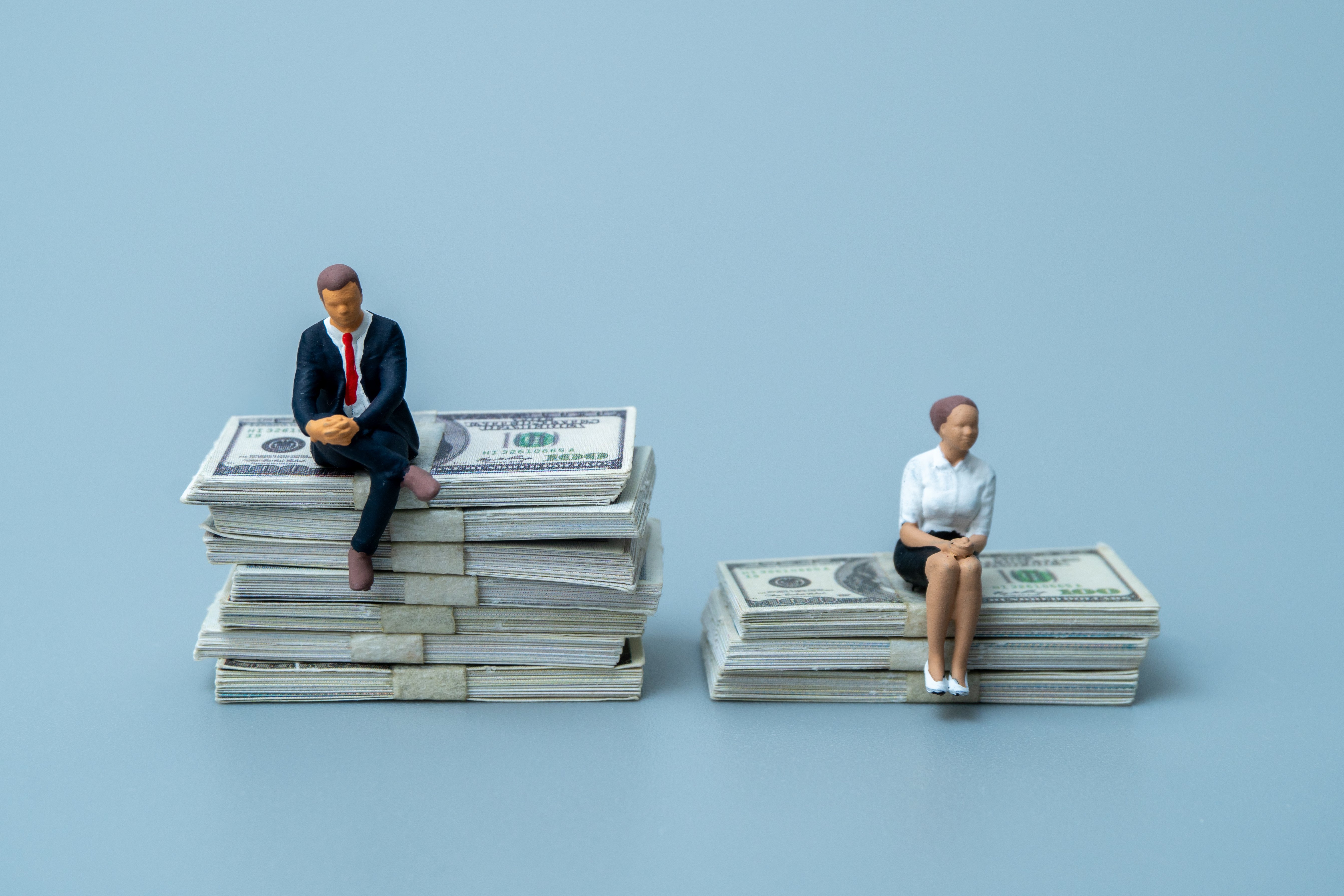 US low-wage firm CEOs made 614 times more than staff last year