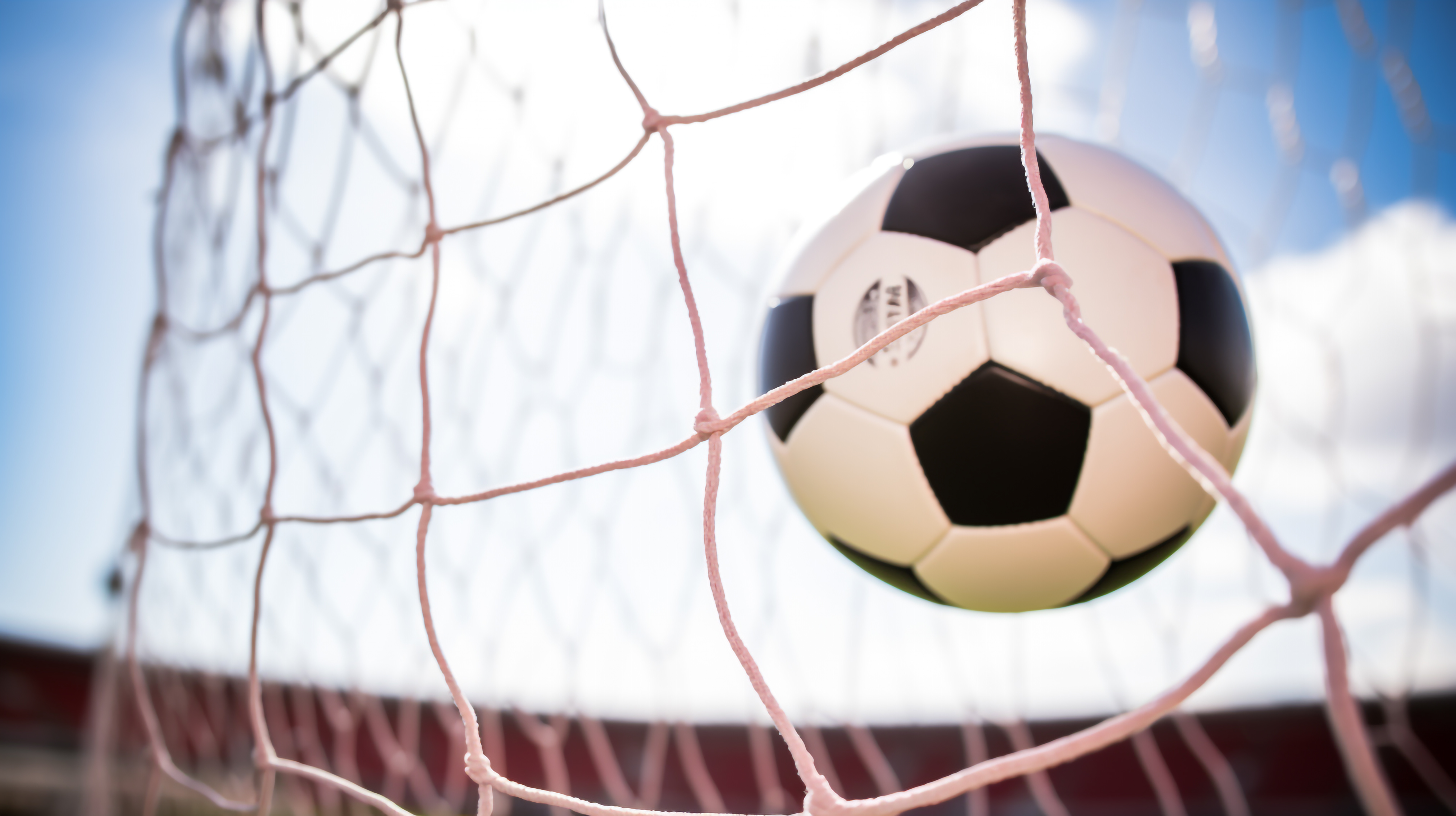 Leeds beat Nottingham Forest 1-0 with late Anton Stach free-kick