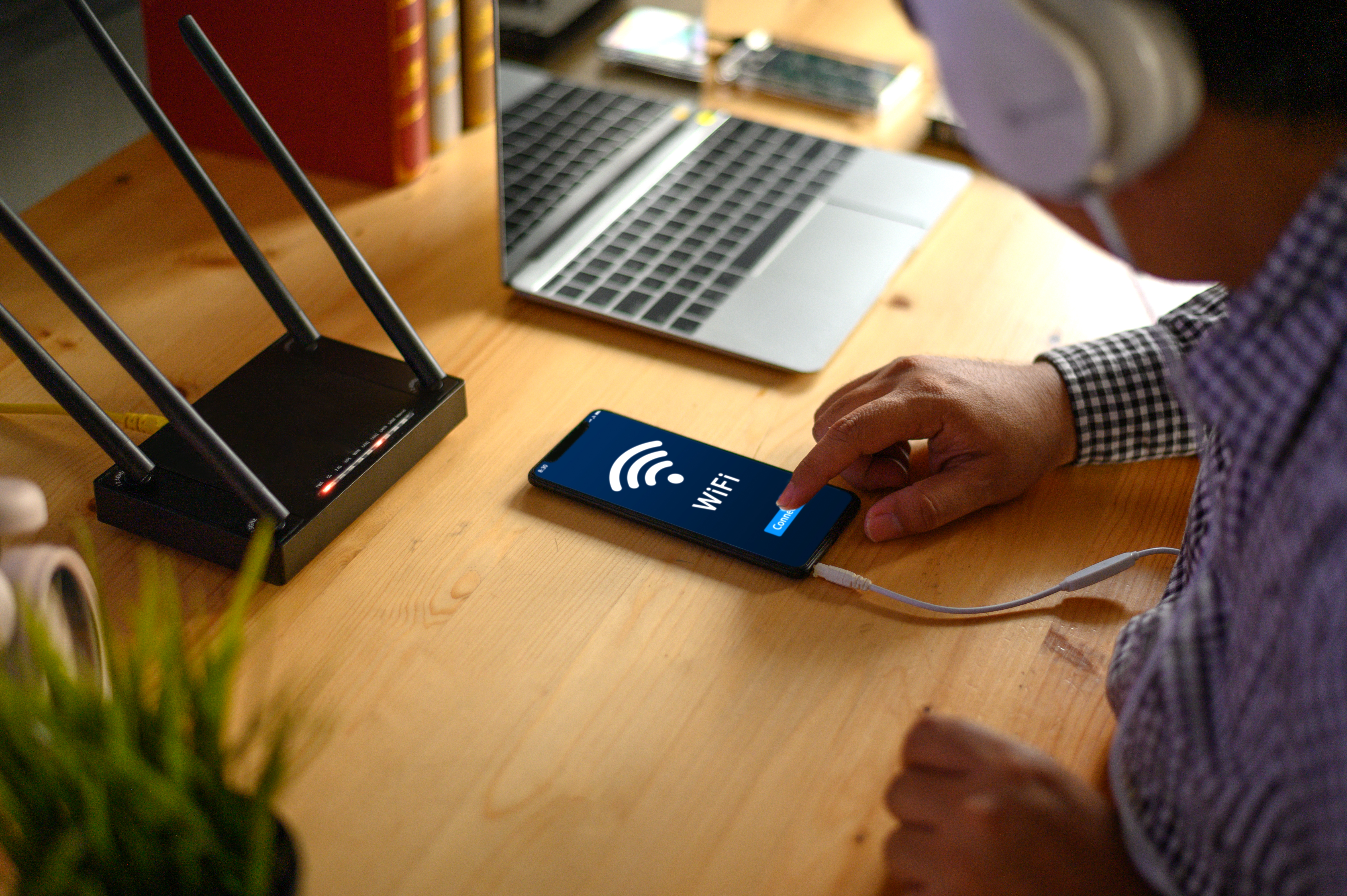 Switching broadband, banks, and energy is now easier and saves money