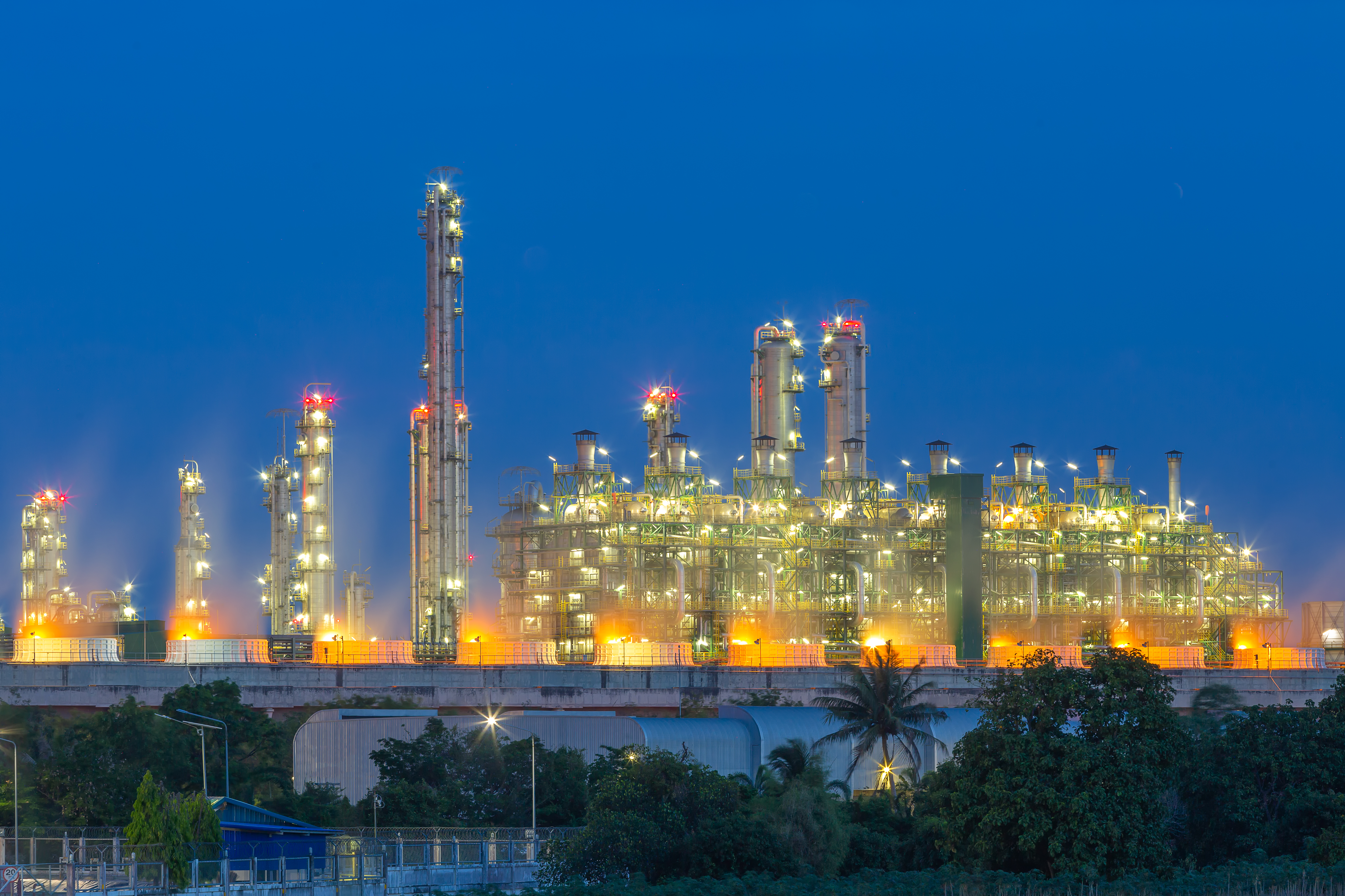 Is Iran actually earning more from oil mid-war?