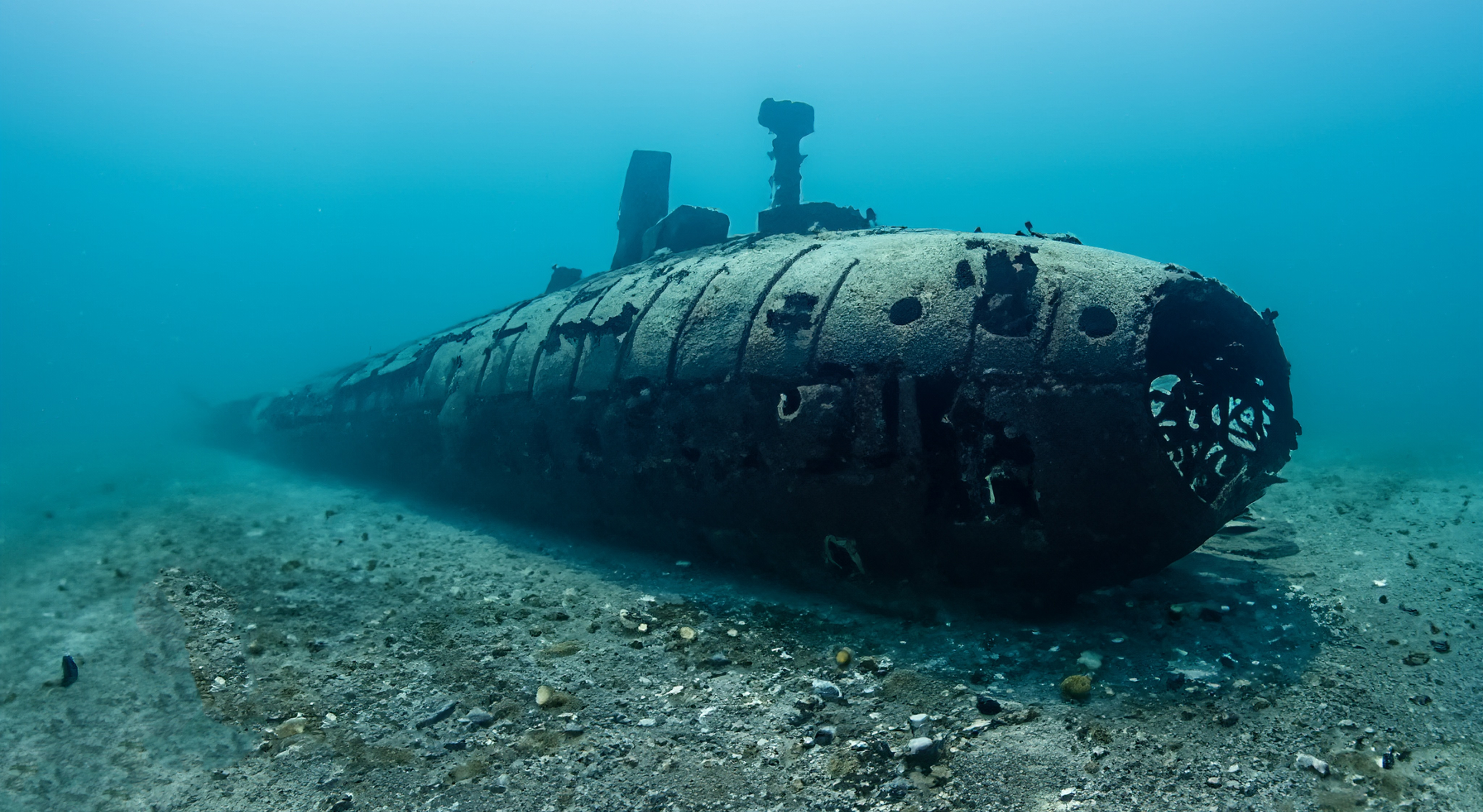 Sunken Soviet nuclear submarine still leaking radiation in Norwegian Sea