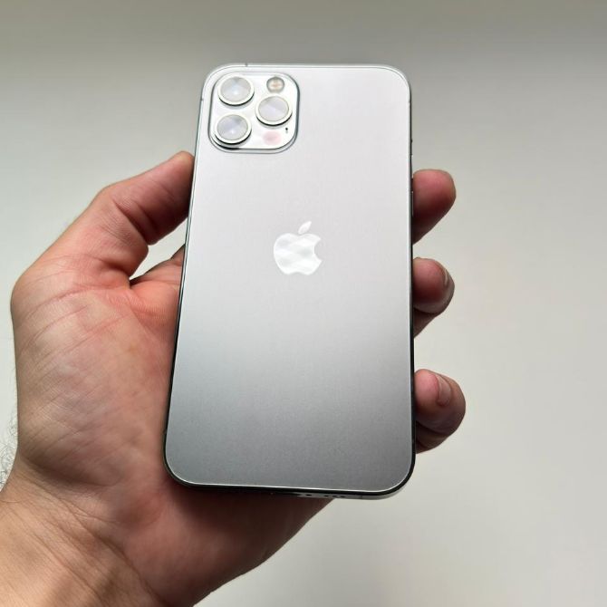 iPhone 12 Pro 128GB 75% grafite tela nova (marcos) em Cuiabá/MT