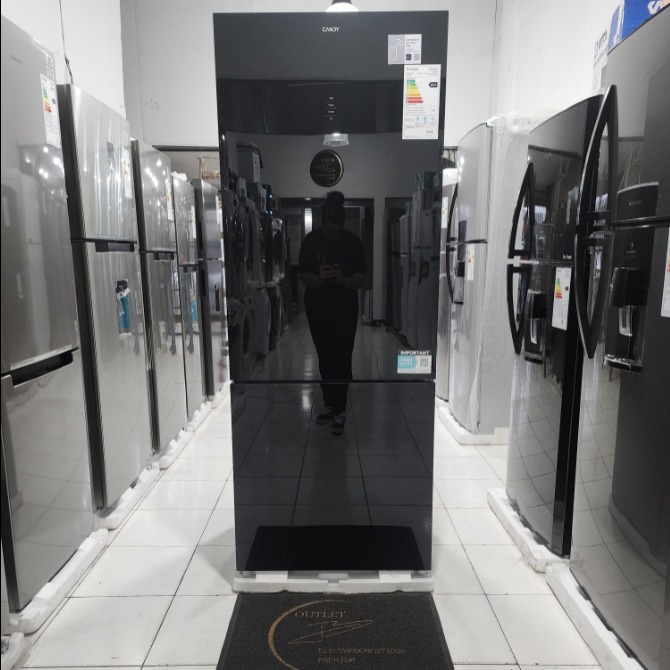 HELADERA CANDY 442 LTS NO FROST INVERTER NEGRA ESPEJADA PRIMERA