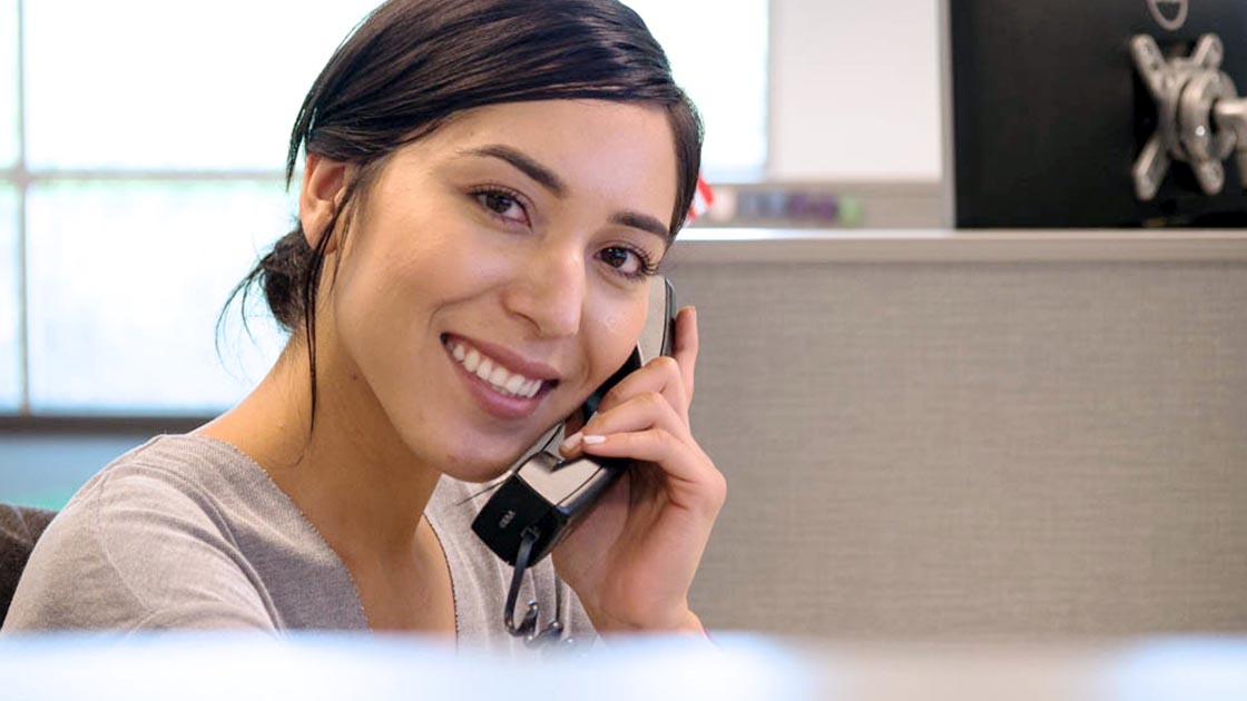 How to choose a business phone system