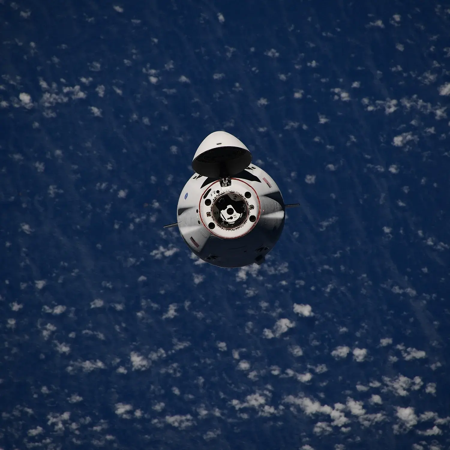 Cargo Dragon (CRS-33) Docking