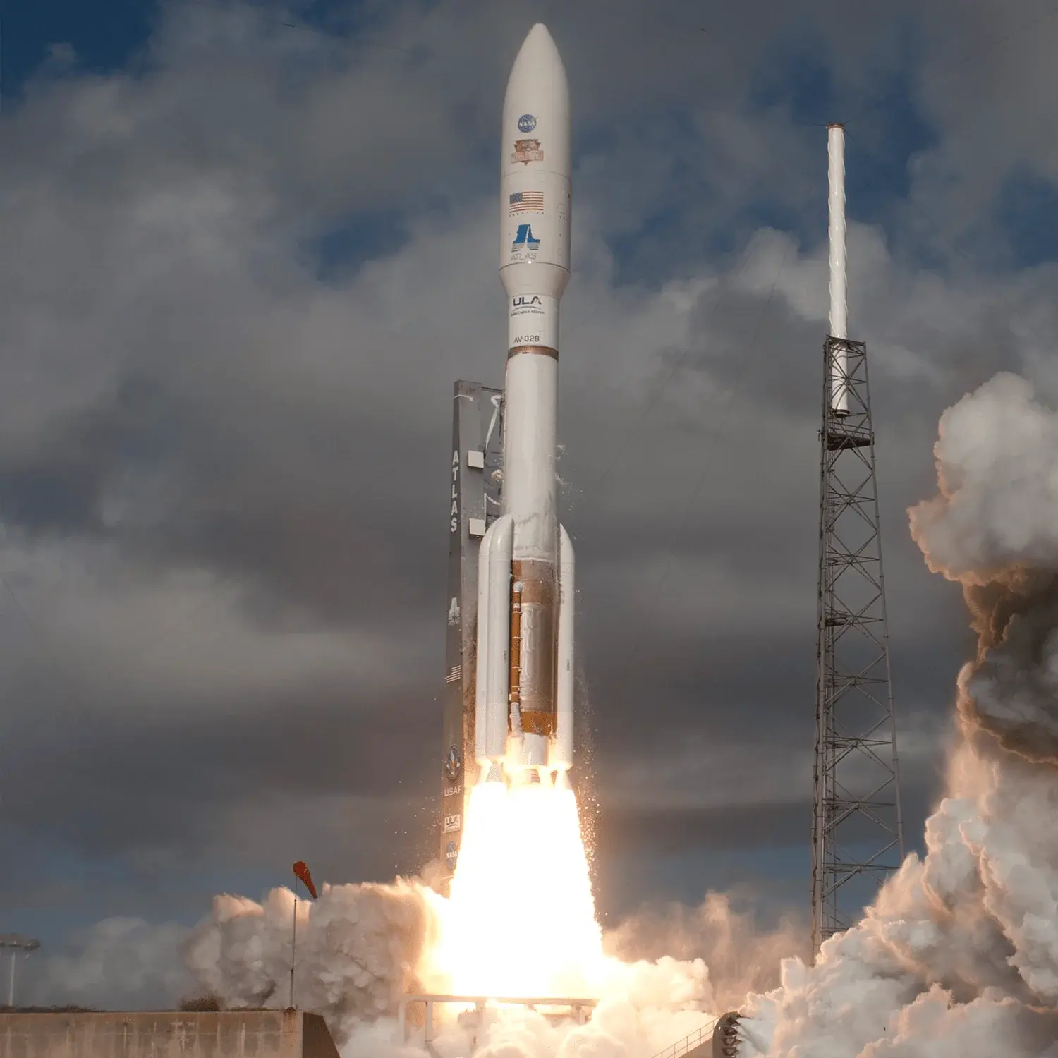 Atlas V 541 rocket by undefined