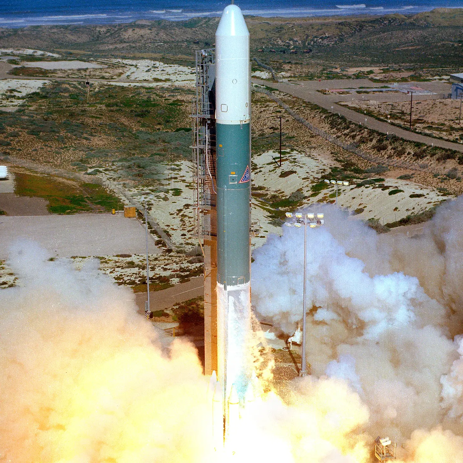 Delta 2910 rocket by undefined