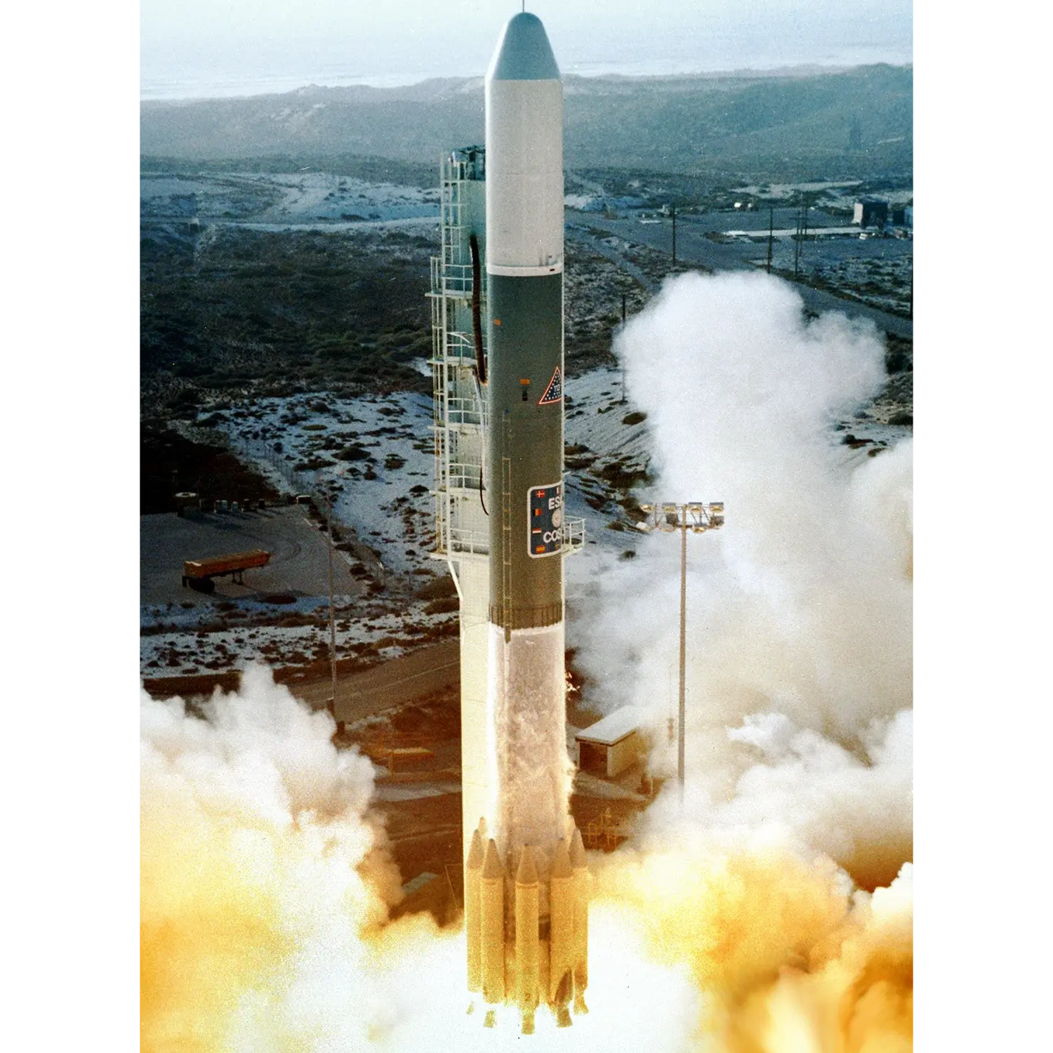 Delta 2913 rocket by undefined