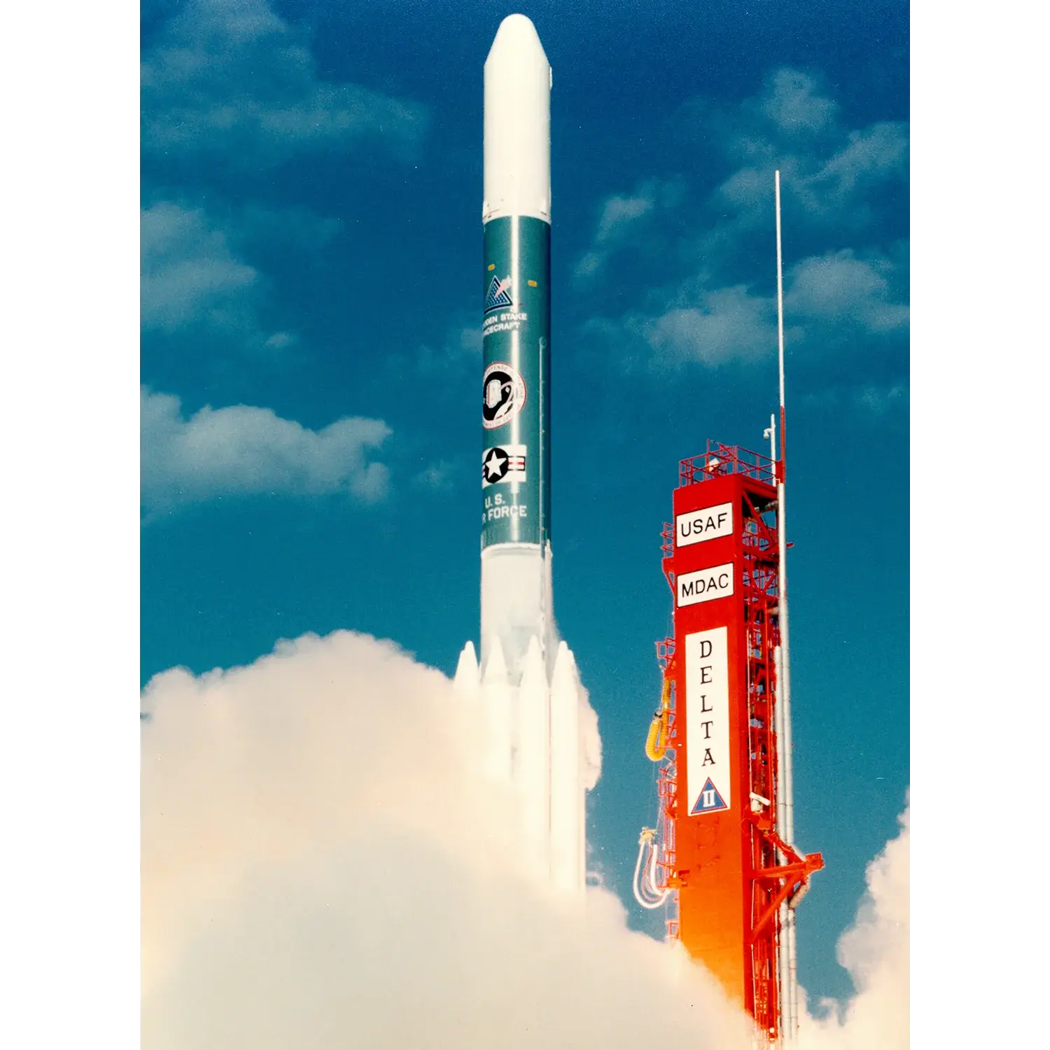 Delta 3920-8 rocket by undefined
