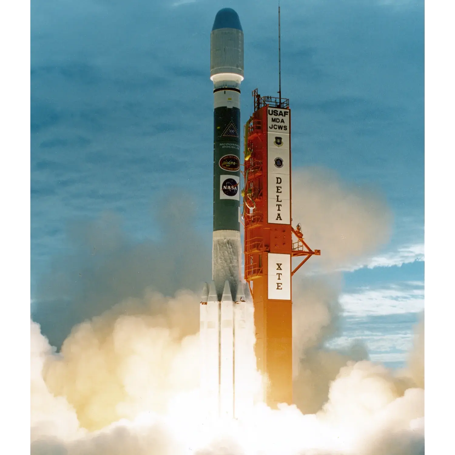 Delta II 7920-10 rocket by undefined