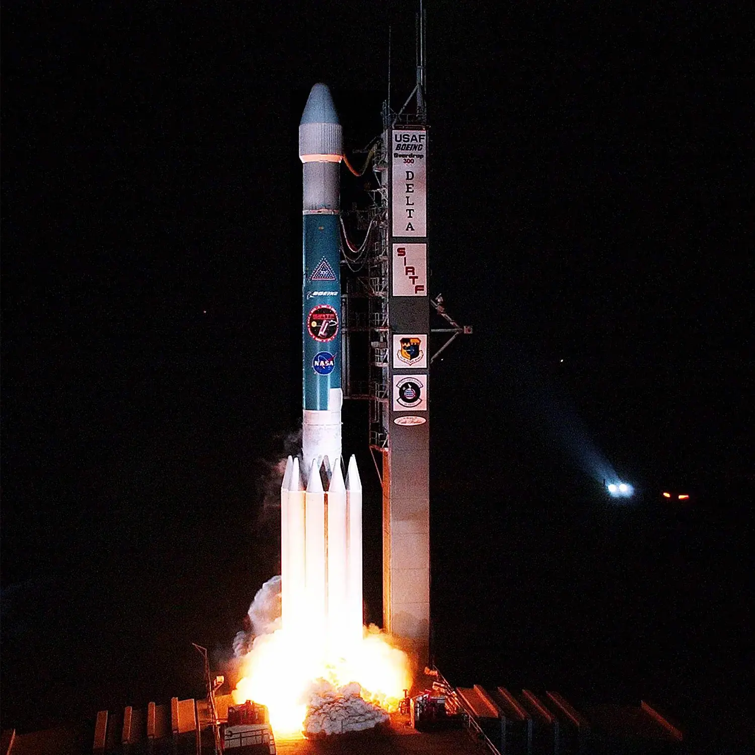 Delta II 7920H rocket by undefined