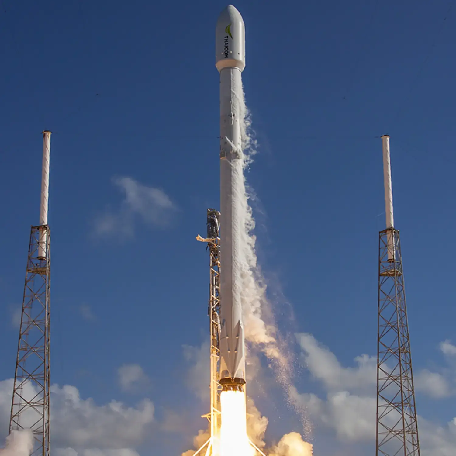 Falcon 9 Block 3 (v1.2/FT) rocket by undefined