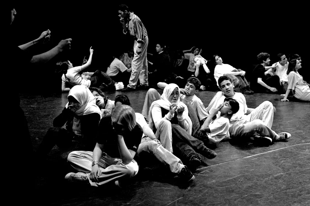 Linked image (Palestina Project_Theatergroep Artisjok Nultwintig_David Greaves en Nita Liem_7