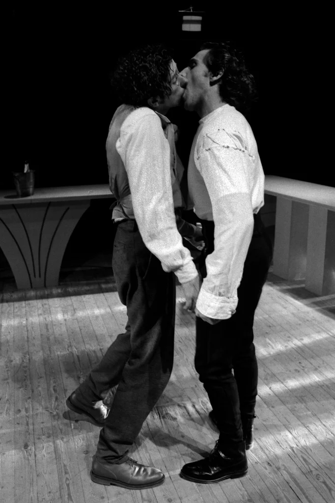 Linked image (Wilde about Oscar_Pieter C. Scholten_5