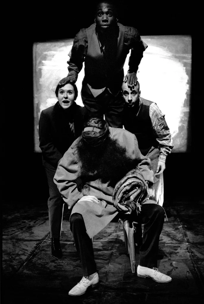 Linked image (Mensenlandschappen_De Nieuw Amsterdam_Carl Ridders_7