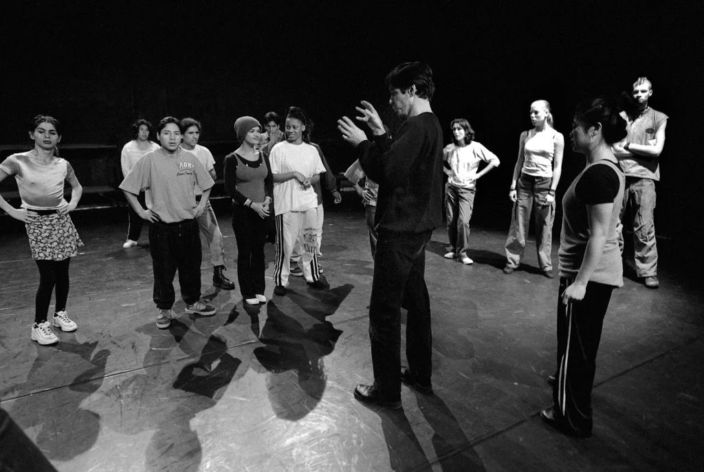 Linked image (OLAA_Jongerentheater Artisjok Nultwintig_David Greaves en Nita Liem_3