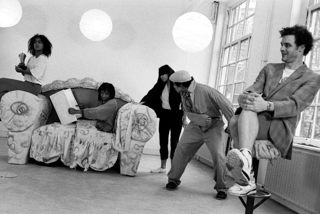 Linked image (The colored museum_De Nieuw Amsterdam_Rufus Collins_8