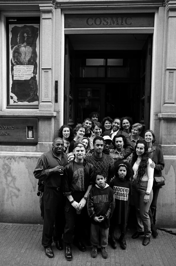 Linked image (Groepsfoto Cosmic_2