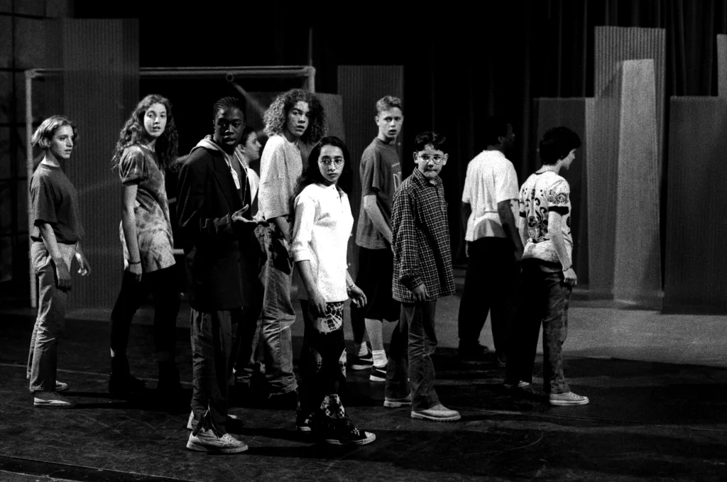 Linked image (Gameboys_Jongerentheater Artisjok Nultwintig_David Greaves en Nita Liem_21