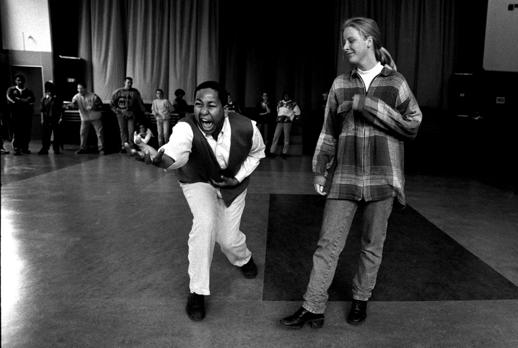 Linked image (Antigone_Jongerentheater Artisjok Nultwintig_John Leerdam_7