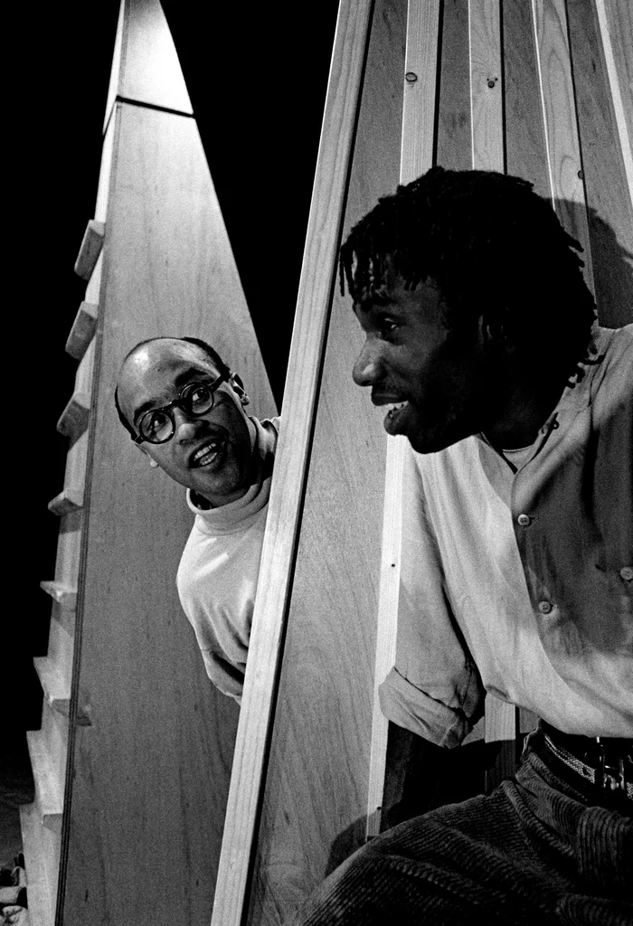 Linked image (Loekoeman_Theatergroep Pruim_John Leerdam_14