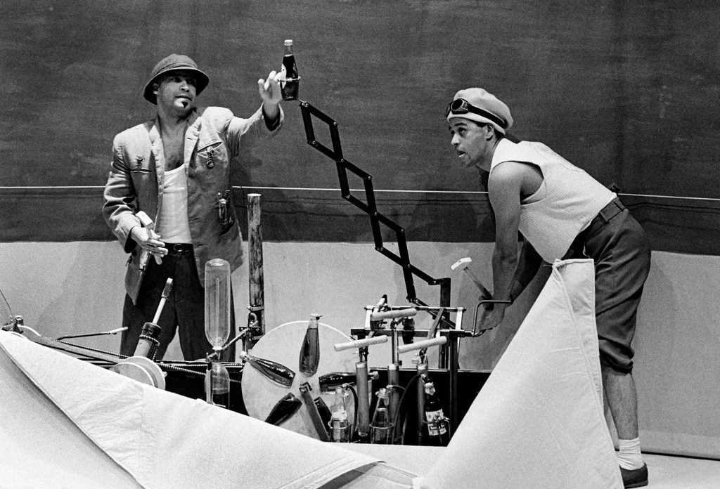 Linked image (Kadushi en DE Windt_Theatergroep Pruim_Marianne Seine_13