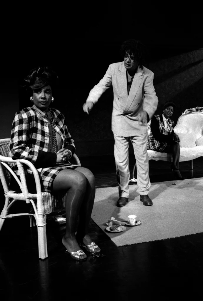 Linked image (Ans,Mildred, Mavis en Kassiem_Cosmic_Helmert Woudenberg_2