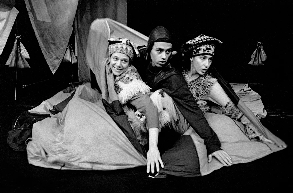 Linked image (Jonge honden_Theatergroep Pruim_Silvia Andringa_4