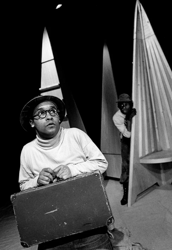 Linked image (Loekoeman_Theatergroep Pruim_John Leerdam_15