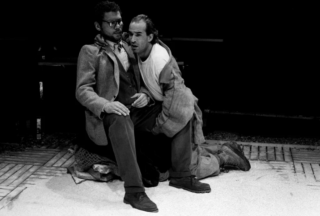 Linked image (Schuldeisers_Cosmic_Ad van Kempen en John Leerdam_5